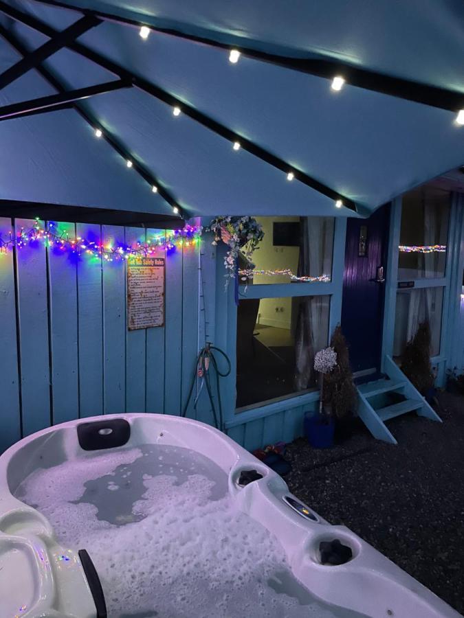 Bankhead Accommodation With Hot Tub Aberdeenshire Gamrie Exteriér fotografie