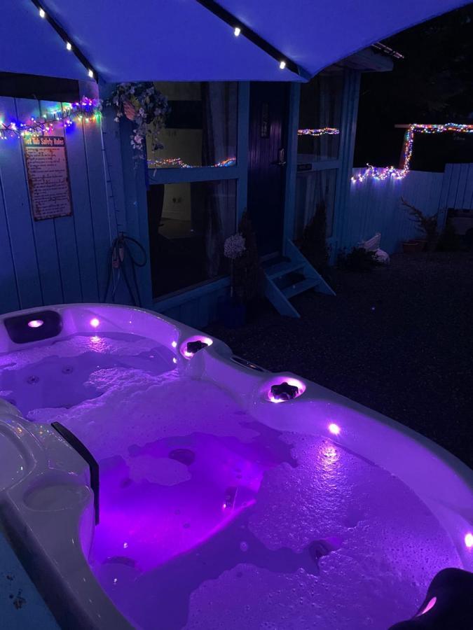 Bankhead Accommodation With Hot Tub Aberdeenshire Gamrie Exteriér fotografie
